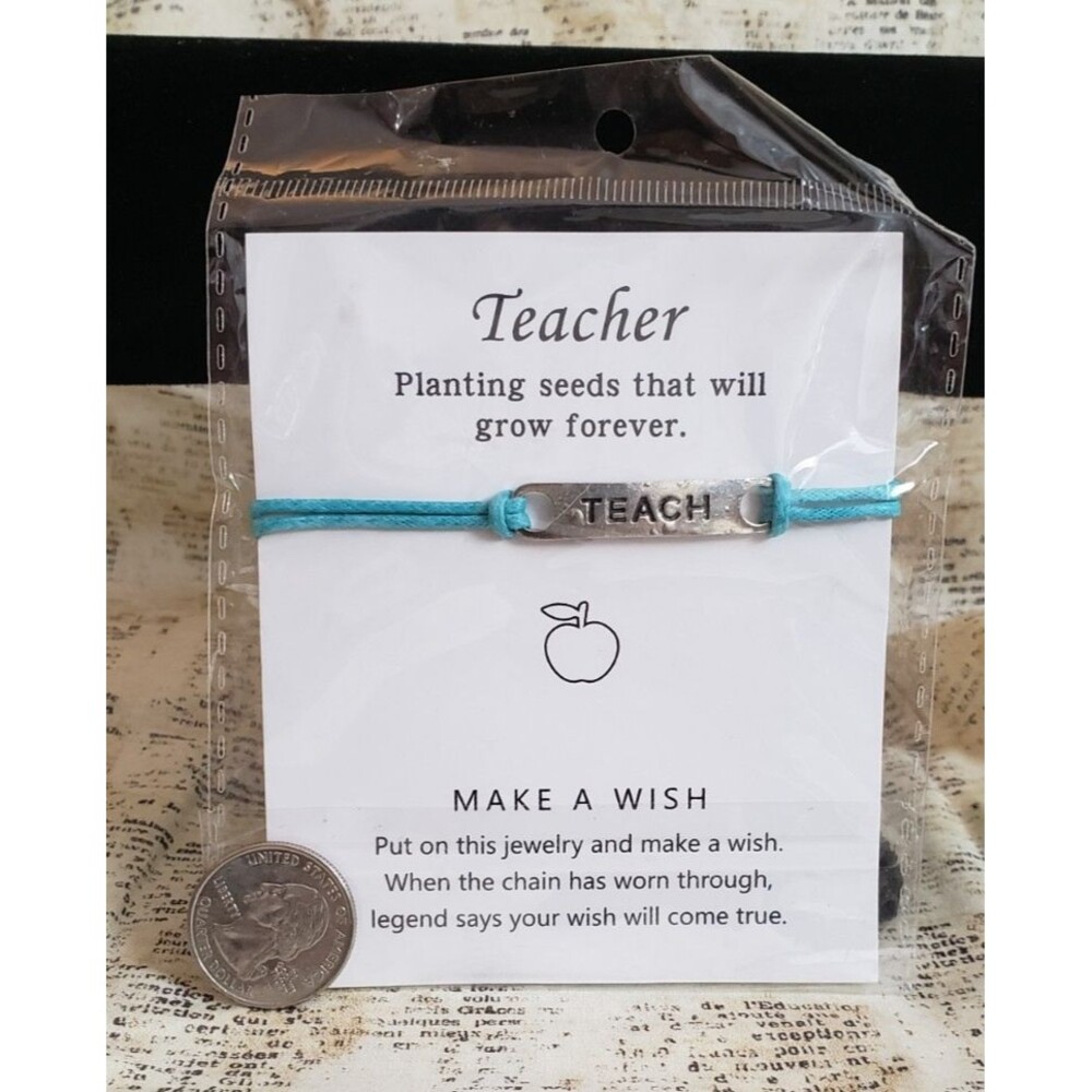 NIP - Teacher Gift - Light Blue Bracelet, Metal Plate says "Teach"
